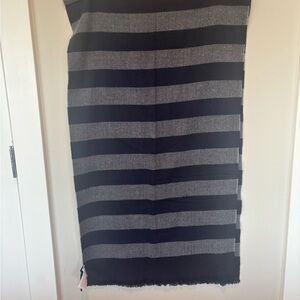 GAP Navy and Gray Striped Scarf (70 x 20”)
